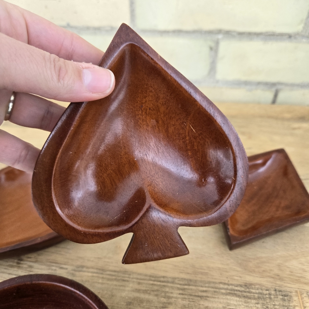 Vintage Card Suit Nut Bowls - Picture 6 of 8